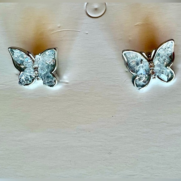 S925 Post Silver Fashion Earrings - Picture 2 of 3